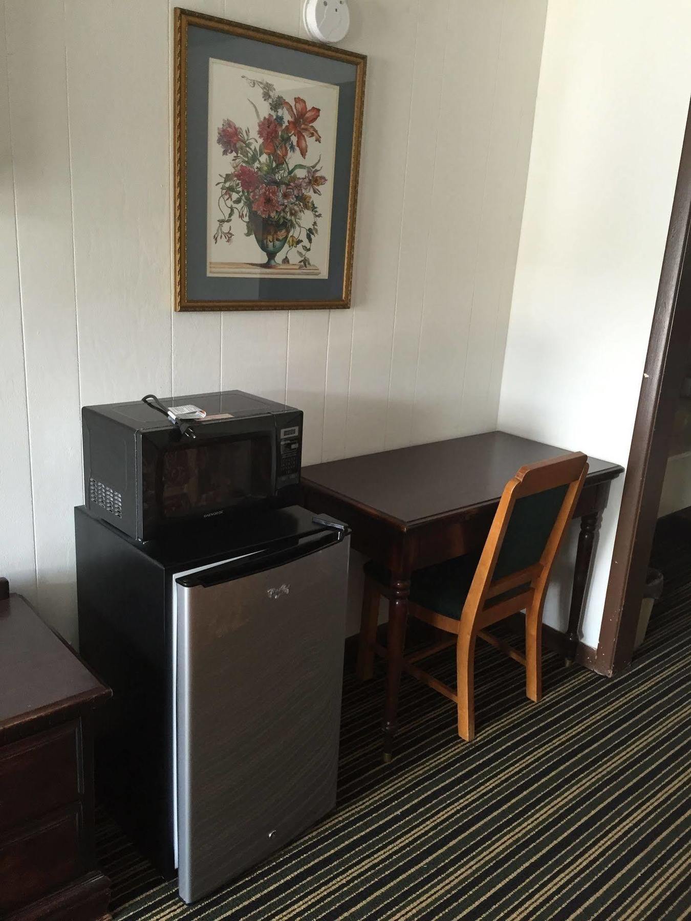 Scottish Inn And Suites เพอร์รี ภายนอก รูปภาพ